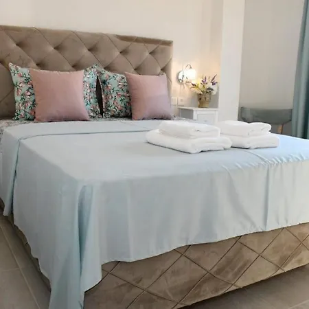 Theano Luxury *