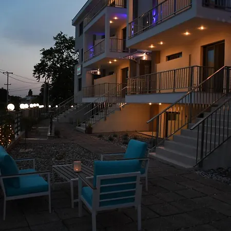 Theano Luxury