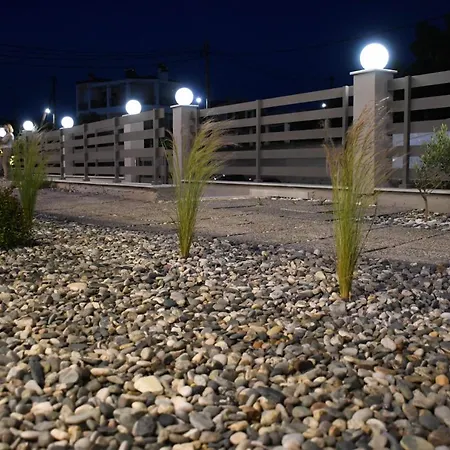 Theano Luxury * نيكيتي