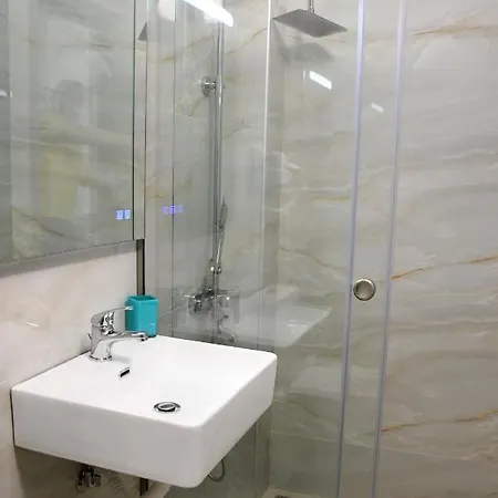 فندق Theano Luxury