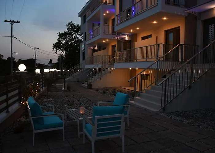 Theano Luxury