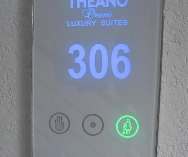 호텔 Theano Luxury 니키티
